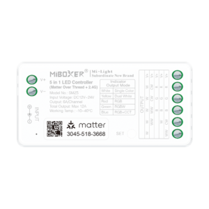 SMZ5 Matter over Thread 5-in-1 LED-kontroller 12–24 V, valge korpus ja ühendusklemmid